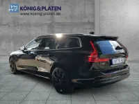 Używany Volvo V60 Core 197 KM (144 kW) 2024 Czarny Kombi