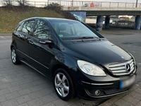 Gebraucht Mercedes B150 95 PS (69 kW) 2006 Schwarz Van / Kleinbus