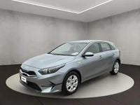 Neu Kia Ceed 140 PS (102 kW) 2026 Lunarsilber met. Kleinwagen