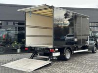 Gebraucht Mercedes Sprinter 190 PS (139 kW) 2021 Schwarz Van