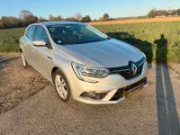 Gebraucht Renault Mégane IV 132 PS (97 kW) 2016 Silber Limousine