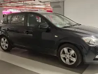 Gebraucht Kia Ceed 90 PS (66 kW) 2012 Schwarz Kleinwagen