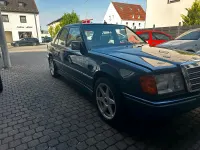 Gebraucht Mercedes E300 1988 Blau Limousine