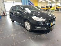 Gebraucht Ford Focus ST-Line 120 PS (88 kW) 2016 Schwarz Limousine