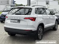 Gebraucht Skoda Karoq Ambition 150 PS (110 kW) 2023 Moonweiß perleffekt SUV