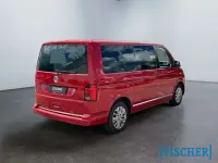 Gebraucht VW Multivan Generation Six 150 PS (110 kW) 2022 Rot Van / Kleinbus
