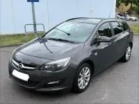 Gebraucht Opel Astra 140 PS (102 kW) 2013 Grau Kombi