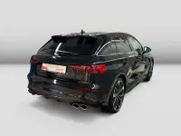 Gebraucht Audi S3 Ambiente 310 PS (228 kW) 2024 Mythosschwarz metallic Limousine