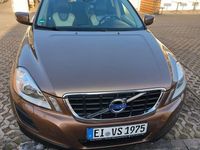 Gebraucht Volvo XC60 Ocean Race 215 PS (158 kW) 2012 Braun SUV