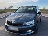 Gebraucht Skoda Fabia 95 PS (69 kW) 2017 Grau Kleinwagen