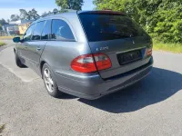Gebraucht Mercedes E220 Elegance 170 PS (125 kW) 2009 Grau Limousine