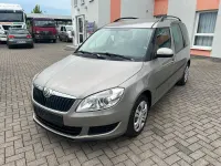 Gebraucht Skoda Roomster Plus Edition 105 PS (77 kW) 2010 Beige Van / Kleinbus