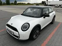 Gebraucht Mini Cooper Classic 156 PS (114 kW) 2024 Weiß Kleinwagen
