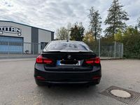 Gebraucht BMW 335 Sport Line 326 PS (239 kW) 2012 Schwarz Limousine