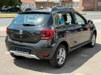 Gebraucht Dacia Sandero Stepway 90 PS (66 kW) 2019 Schwarz Limousine
