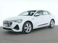 Gebraucht Audi e-tron S-Line 230 kW (313 PS) 2022 Gletscherweiss SUV