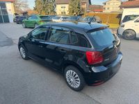Gebraucht VW Polo 60 PS (44 kW) 2015 Schwarz Kleinwagen