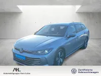 Gebraucht VW Passat Elegance 150 PS (110 kW) 2025 Silber Kombi