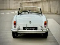 Gebraucht Alfa Romeo Giulia 92 PS (67 kW) 1963 Weiß Cabrio