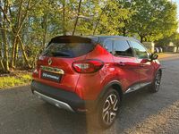 Gebraucht Renault Captur XMOD 120 PS (88 kW) 2016 Rot SUV