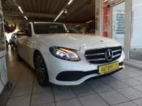 Gebraucht Mercedes E200 Avantgarde 160 PS (117 kW) 2020 Weiß Limousine