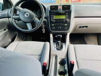 Gebraucht VW Golf IV Trendline 102 PS (75 kW) 2005 Grau Kleinwagen