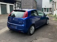 Gebraucht Fiat Punto 77 PS (56 kW) 2008 Blau Kleinwagen