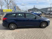 Gebraucht Ford Focus Trend 120 PS (88 kW) 2016 Blau Kombi