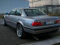 Gebraucht BMW 728 193 PS (141 kW) 1996 Grau Limousine