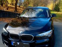 Gebraucht BMW 116 Advantage 109 PS (80 kW) 2017 Schwarz Kleinwagen