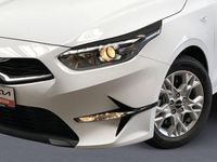 Gebraucht Kia Ceed Vision 101 PS (74 kW) 2025 Carraraweiss Kleinwagen