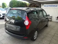 Gebraucht Dacia Lodgy Lauréate 102 PS (75 kW) 2017 Schwarz Van / Kleinbus