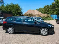 Gebraucht Ford Focus Business Edition 120 PS (88 kW) 2016 Schwarz Kombi