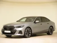 Gebraucht BMW 540 M Sport 286 PS (210 kW) 2025 Frozen pure grey met. Limousine