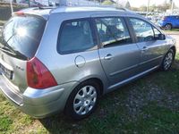 gebraucht Peugeot 307 SW Kombi 110 mit viel Platz und Komfort