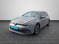 Gebraucht VW Golf VIII 110 PS (80 kW) 2020 Mondsteingrau Limousine