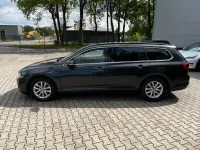 Gebraucht VW Passat Business 150 PS (110 kW) 2023 Grau Kombi