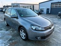 Gebraucht VW Golf VI Team 105 PS (77 kW) 2010 Grau Kleinwagen