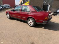 Gebraucht Mercedes 190 1987 Rot Limousine
