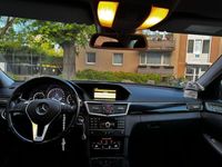 gebraucht Mercedes E300 Avantgarde NAV+SHZ+DRIVING ASSISTANCE PAC