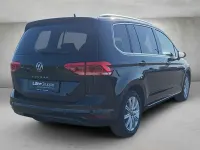 Neu VW Touran Highline 150 PS (110 kW) 2026 Grenadillschwarz metallic Van / Kleinbus