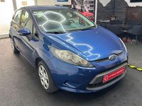 Gebraucht Ford Fiesta Ambiente 82 PS (60 kW) 2009 Blau Kleinwagen