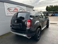 Gebraucht Dacia Duster 114 PS (83 kW) 2017 Schwarz SUV