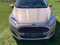 Gebraucht Ford Fiesta 95 PS (69 kW) 2015 Beige Kleinwagen