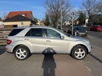 Gebraucht Mercedes ML350 224 PS (164 kW) 2010 Silber SUV