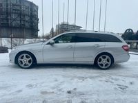 Gebraucht Mercedes E250 Avantgarde 204 PS (150 kW) 2011 Silber Kombi