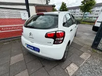 Usado Citroën C3 Attraction 68 CV (50 kW) 2013 Blanco Utilitario