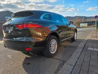 Gebraucht Jaguar F-Pace Pure 179 PS (131 kW) 2016 Schwarz SUV