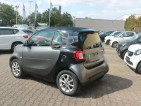 Gebraucht Smart ForTwo Coupé 60 kW (82 PS) 2023 Grau Kleinwagen