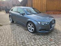 Gebraucht Audi A3 Sport 150 PS (110 kW) 2016 Grau Limousine